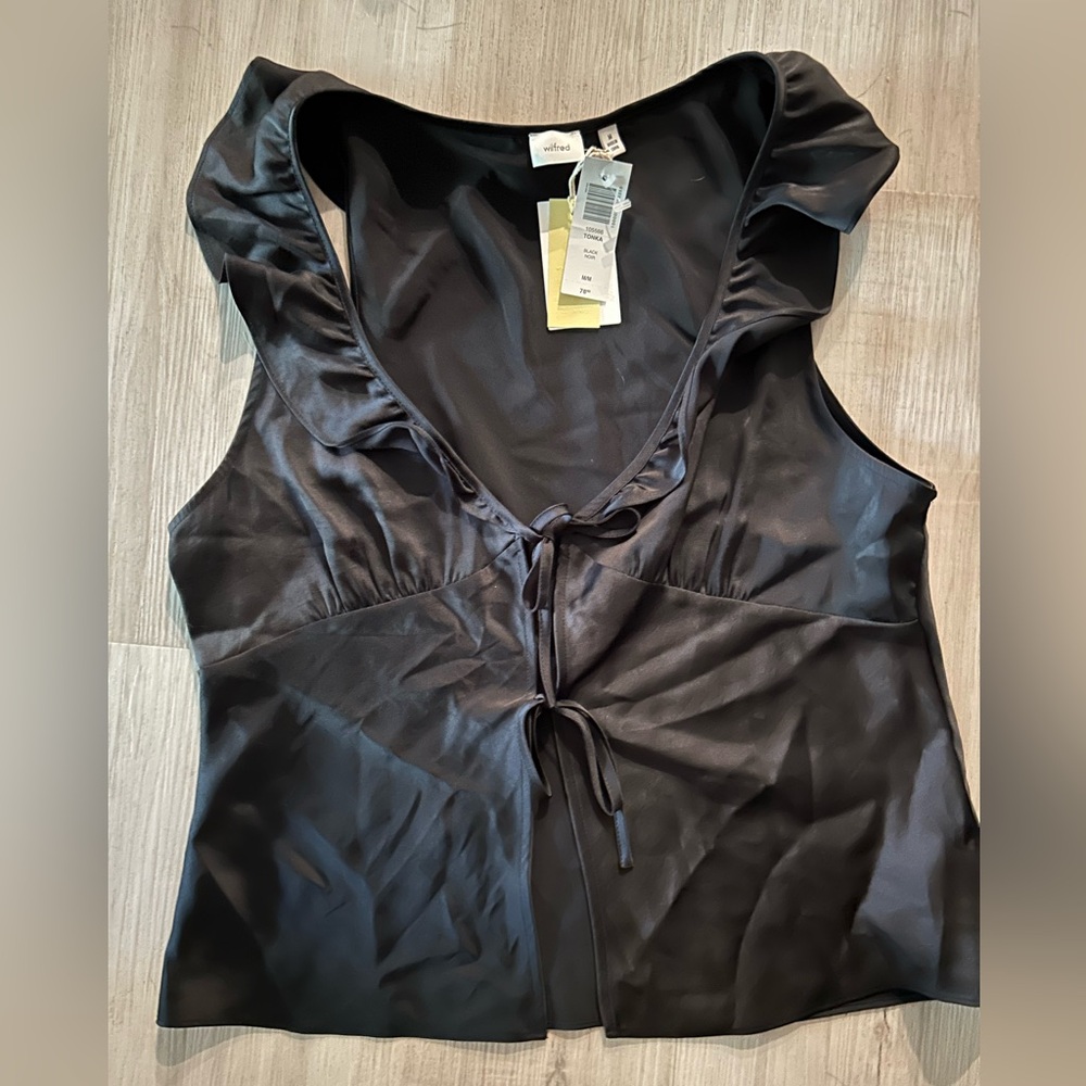 Aritzia black satin top